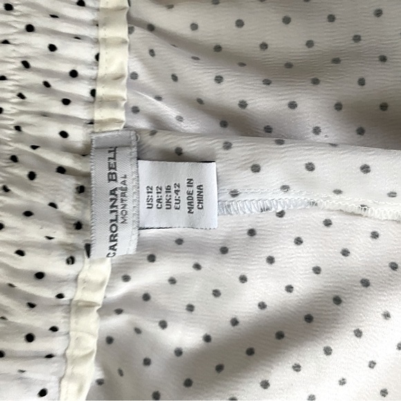 White Polka Dot Capri Pants (12) - Picture 6 of 8